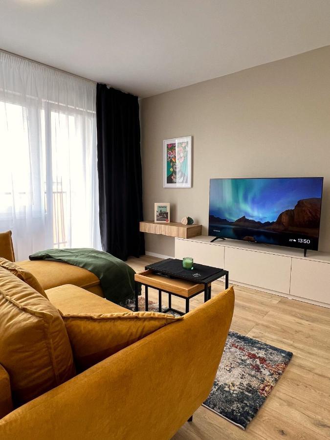 Cozy Stay Apartment Trenčín Exteriör bild