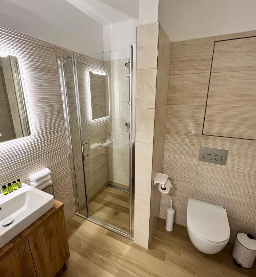 Cozy Stay Apartment Trenčín Exteriör bild