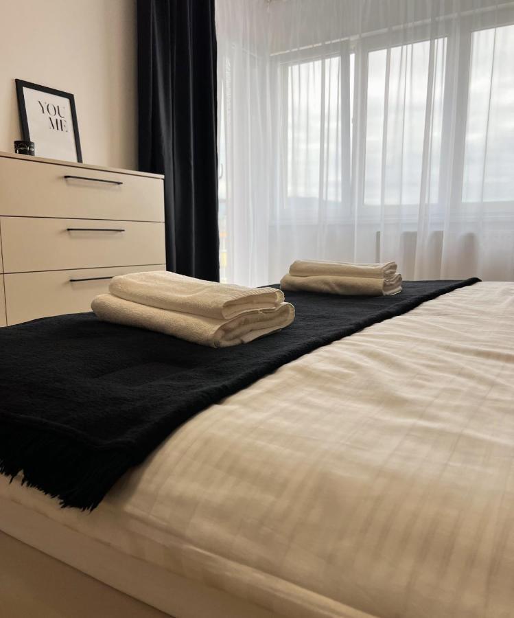 Cozy Stay Apartment Trenčín Exteriör bild
