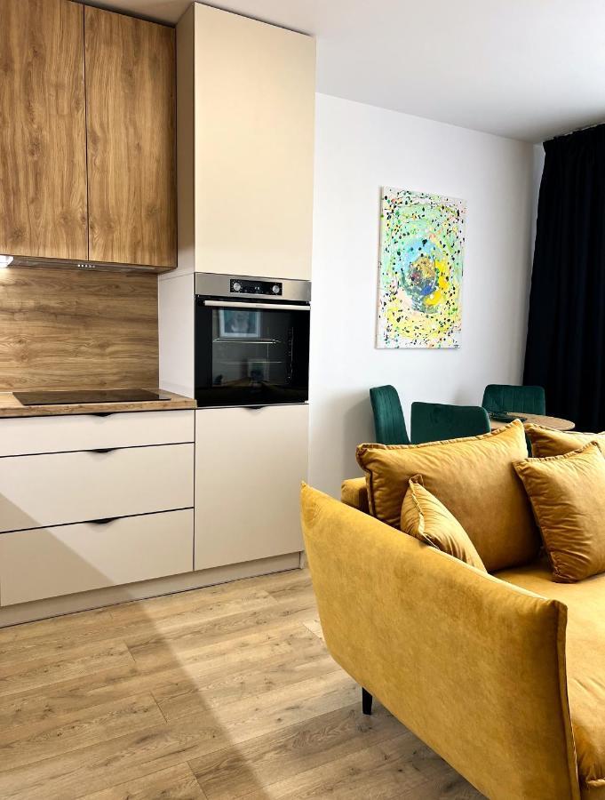 Cozy Stay Apartment Trenčín Exteriör bild